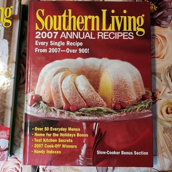 2 southern living cookbooks 2005 and 2007 annual recipes - Picture 10 of 16